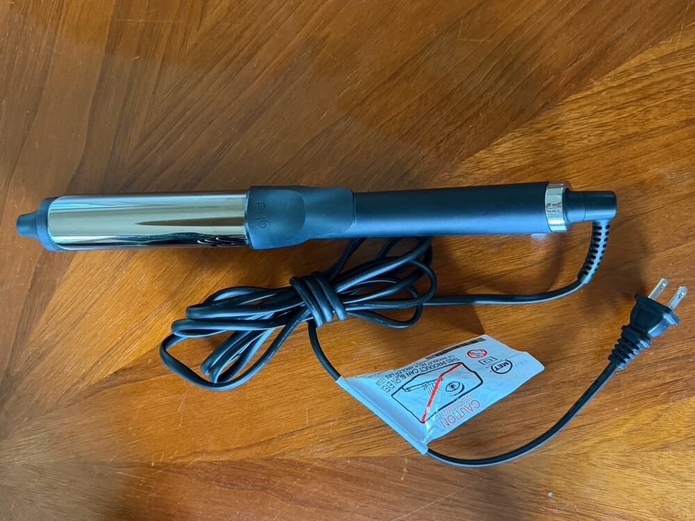 GHD Curve 1.25 Curling Iron Model CLT322 Excellent Condition